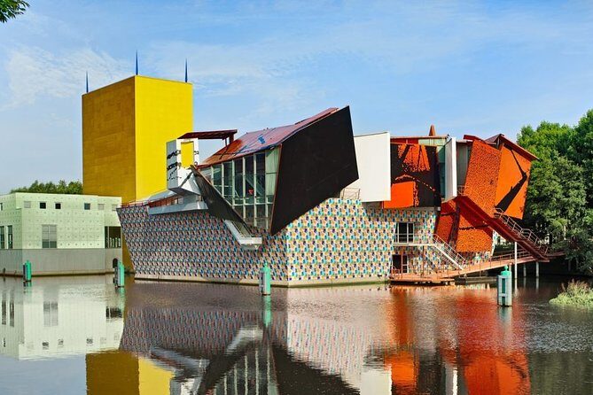 e-Scavenger hunt Groningen: Explore the city at your own pace - Who Is This Tour Best For?