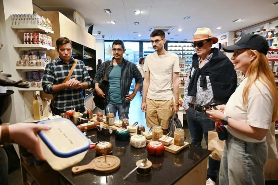 Eat & Drink Amsterdam: A Cozy Culinary Tour with Local Beer - The Itinerary: What Can You Expect?