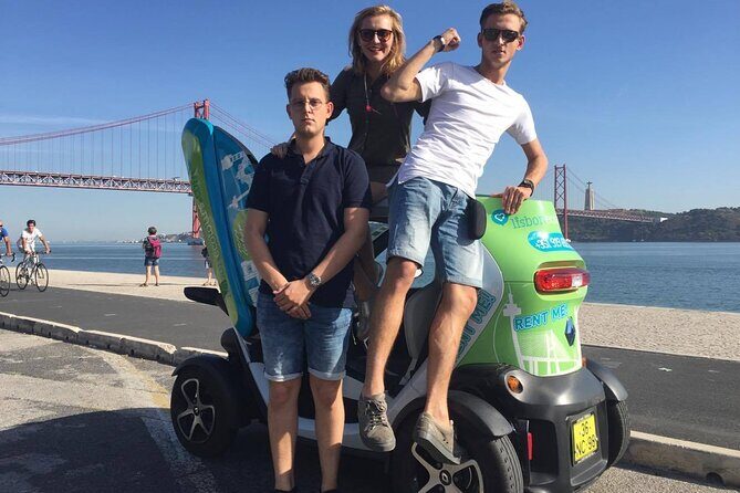 Eco Car Twizy Tour - Lisbon Downtown and Belém with GPS Audio Guide - What This Tour Offers: A Closer Look