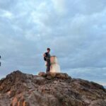 Edinburgh: Arthur's Seat Hiking Tour with Local Guide - Exploring the Surroundings: Ruins and Wells