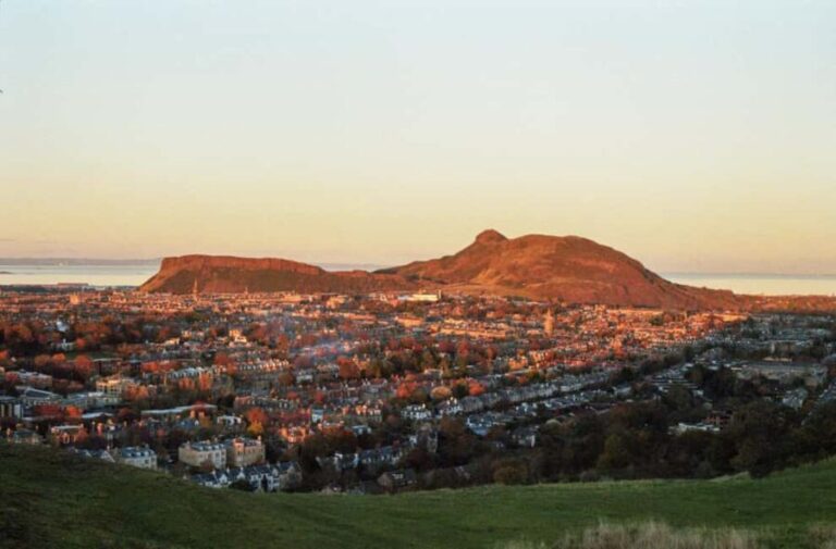 Edinburgh: Arthur's Seat Sunset Hike - The Route and Experience Breakdown