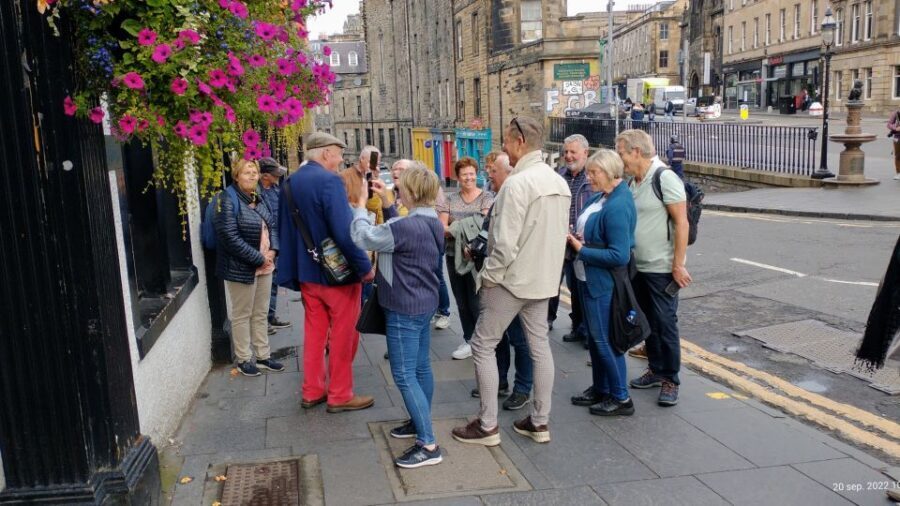 Edinburgh: City Highlights Private Guided Walking Tour - The Cost and What You Get