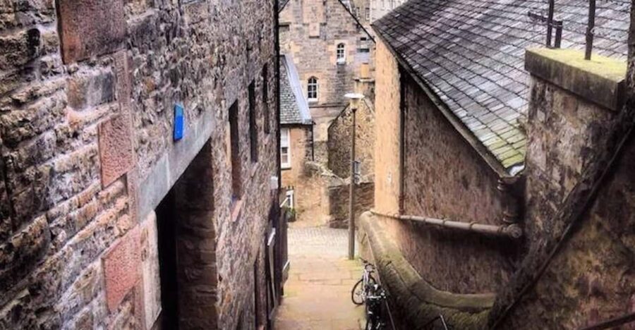 Edinburgh: Dean Village and Circus Lane Walking Tour - A Closer Look at the Tour Itself