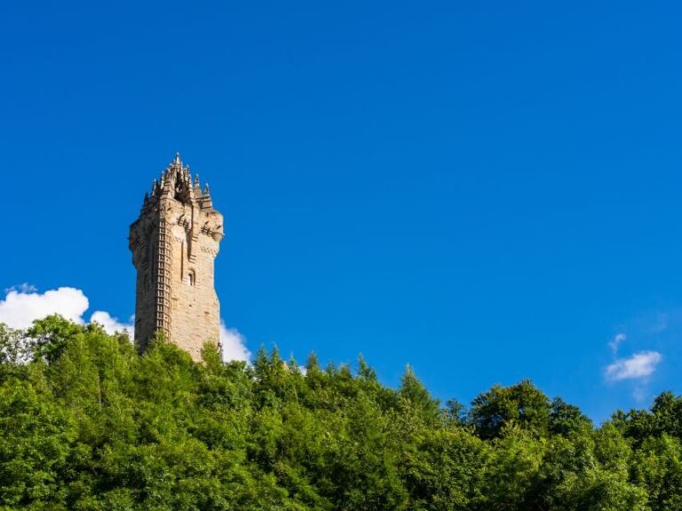 Edinburgh: Eilean Donan, Loch Ness & Glenfinnan 2-Day Tour - Day 1: From Edinburgh to the Highlands