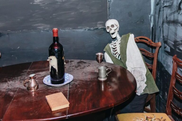 Edinburgh: Old Town and Underground Historical Tour - Why This Tour Works Well