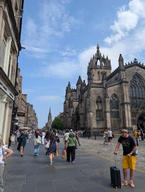 Edinburgh Old Town Walking Tour - The Highlights in Detail