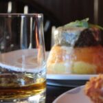 Edinburgh: Tolbooth Tavern Haggis Taster & Whisky Sampling - The Venue: The Tolbooth Tavern