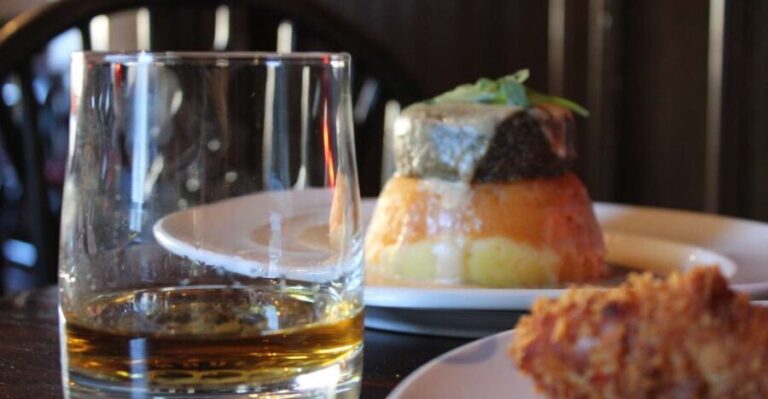 Edinburgh: Tolbooth Tavern Haggis Taster & Whisky Sampling - The Venue: The Tolbooth Tavern