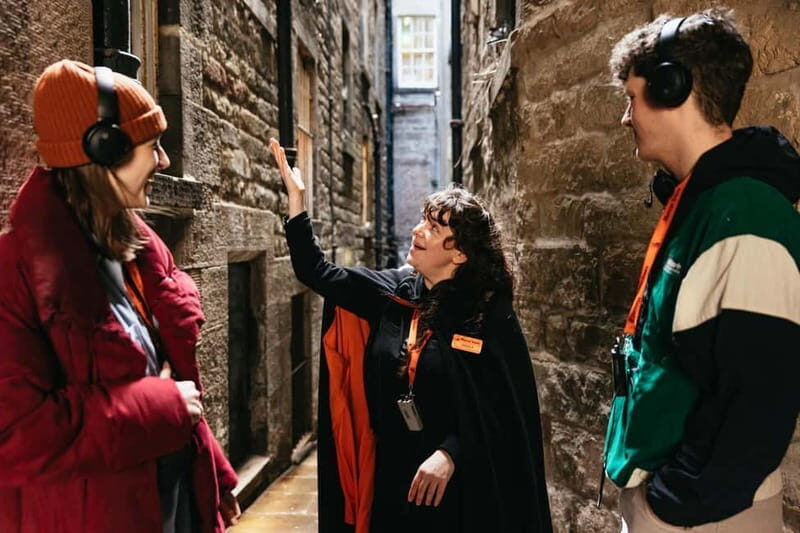 Edinburgh: Underground Vaults Evening Ghost Tour with Whisky - Practical Details and What to Expect