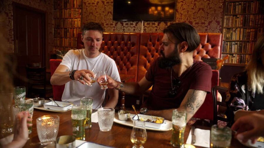 Edinburgh: VIP Food Tour in a Hidden, Traditional Restaurant - The Itinerary and Experience Breakdown