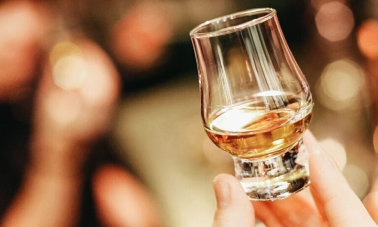 Edinburgh: Whisky Tasting with History and Storytelling - The Experience in Detail
