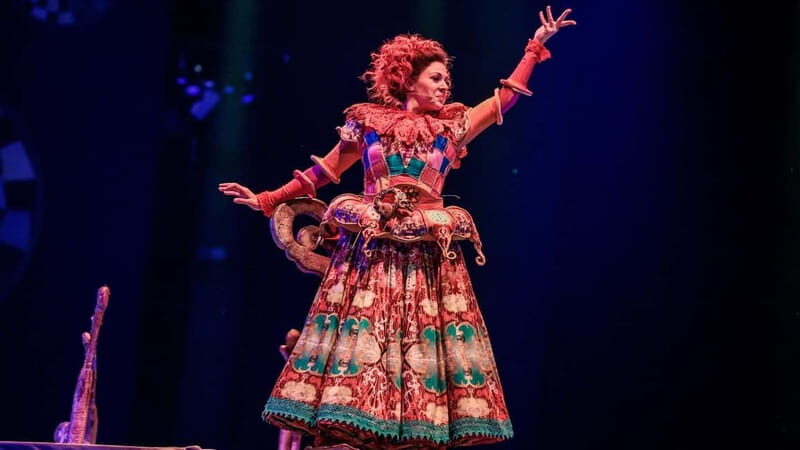 Efteling: Theatre Show CARO Entry Ticket - Who Will Love This?