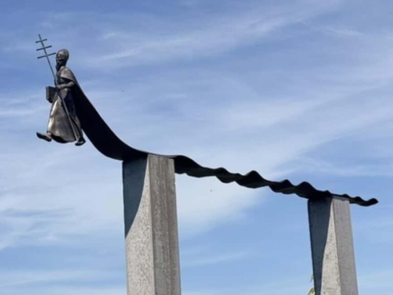 Eguisheim: step into the legendary circle. Walking tour with a guide - The Itinerary: What You’ll Actually See and Learn