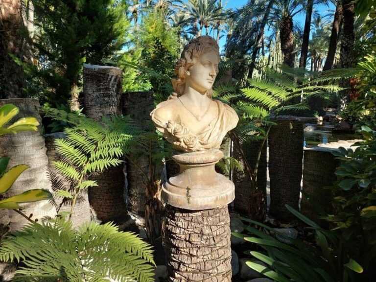 Elche: walking tour through the historic center and botanical garden Huerto de Cura - Final Thoughts