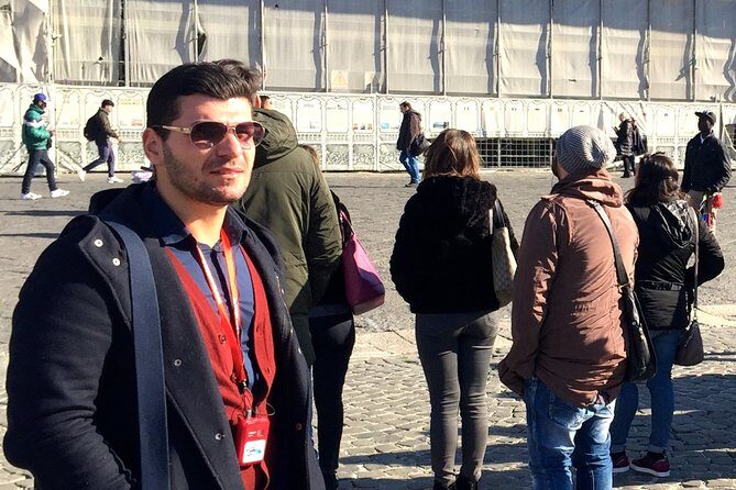 Elena Ferrante Tour (My Brilliant Friend) - Exploring Naples Through Ferrante’s Eyes