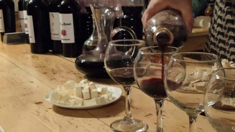 Enlightened Armenia: Echmiadzin, Khor Virap, Noravank, Areni - What Makes This Tour Stand Out?