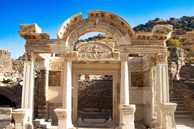 Ephesus Day Trip from Marmaris Including Breakfast and Lunch - Who Should Consider This Tour?