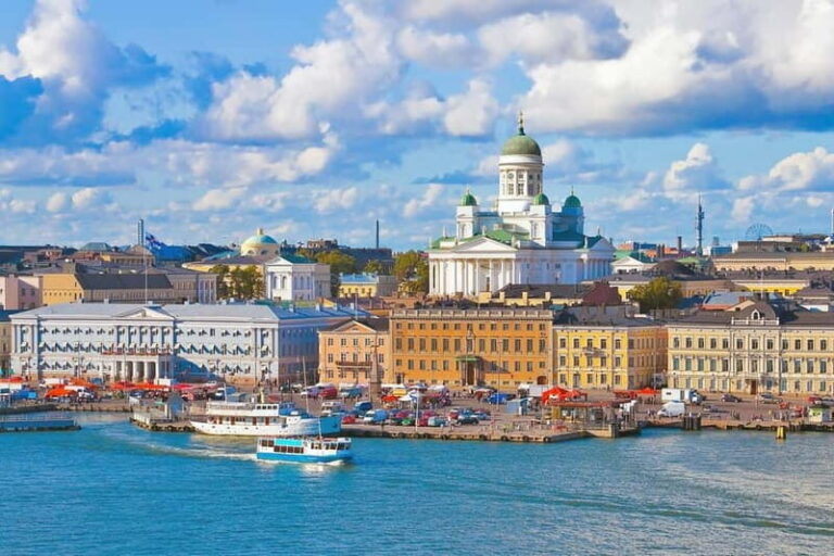 Epic Helsinki: English Speaking Walking Tour - The Value of the Tour: More Than Just Sightseeing