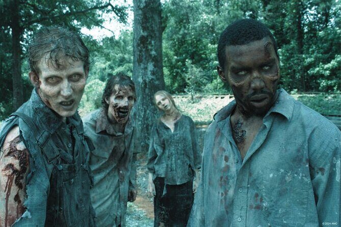 Escape Game Outdoor The Walking Dead in La Rochelle - Navigating the Itinerary and Experience