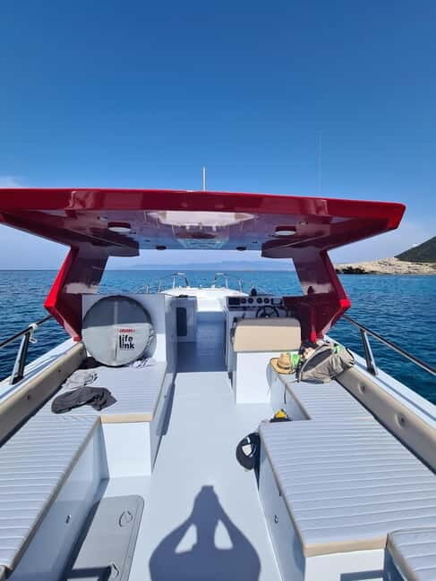 escape to blue lagoon with amore mio yatchs - What Makes the Experience Stand Out?