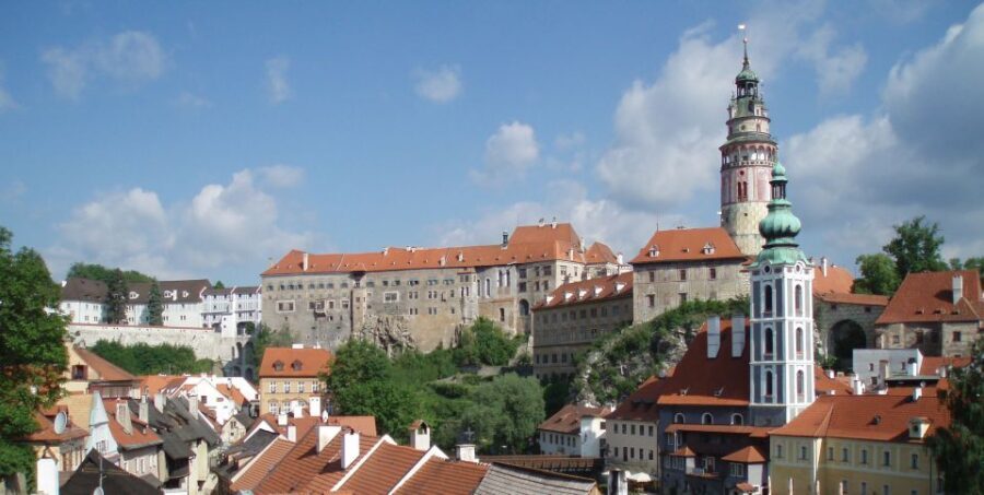 eský Krumlov: 2 Hour Private Walking Tour with Guide - What to Expect: A Step-by-Step Breakdown
