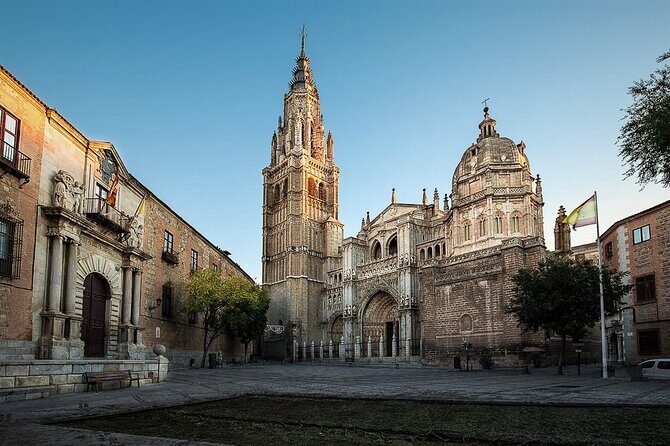 Essence of Toledo: Private Tour with a Local Archaeologist - The Itinerary in Detail