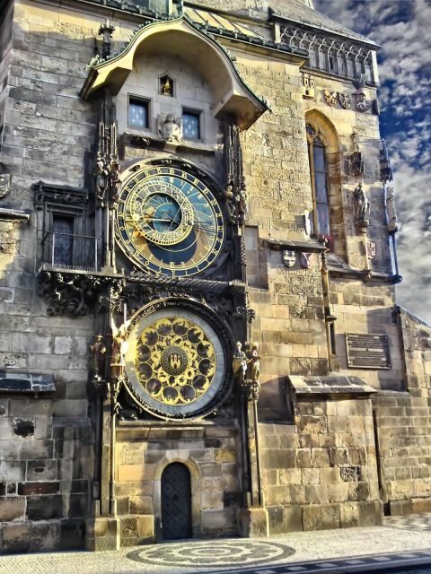 Essential Prague Walking Tour - Who Should Consider This Tour?