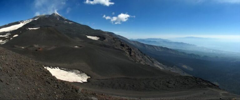 Etna 3000m - Guides and Safety: Certified and Trustworthy