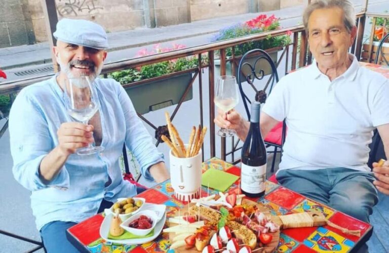 Etna Wine Tasting with Local Food Bites in Catania - Is It Worth the Price?