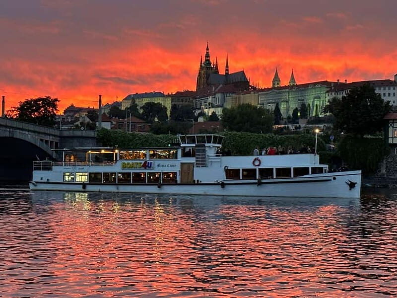 Evening cruise through Prague with buffet dinner - Starting Point and Duration