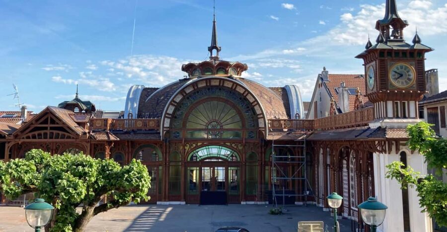 Evian-les-Bains : Walking Guided Tour - The Value of the Tour: Price, Duration, and What You Get