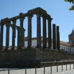 Évora and Megaliths Full-Day Tour from Lisbon - Exploring Évora’s Historic Core