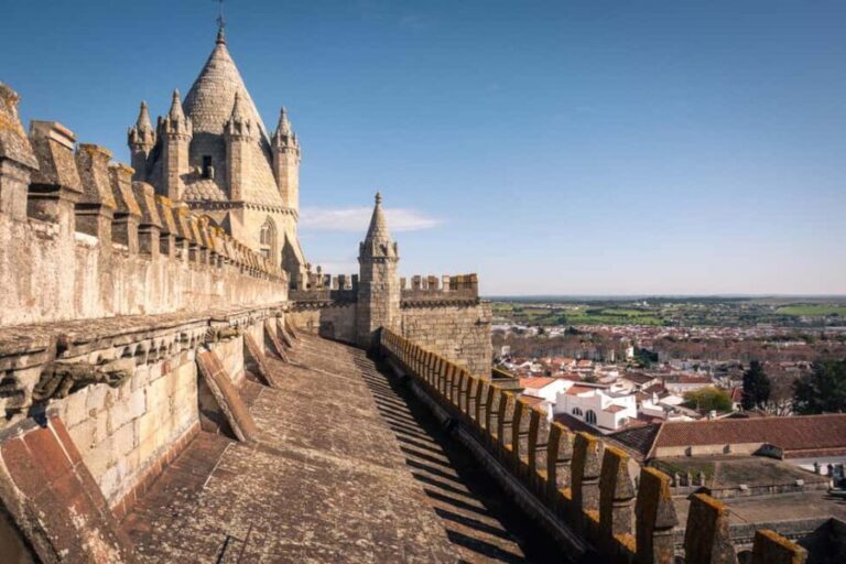 Évora: Private & Flexible Walking Tour in Historic Center - FAQs
