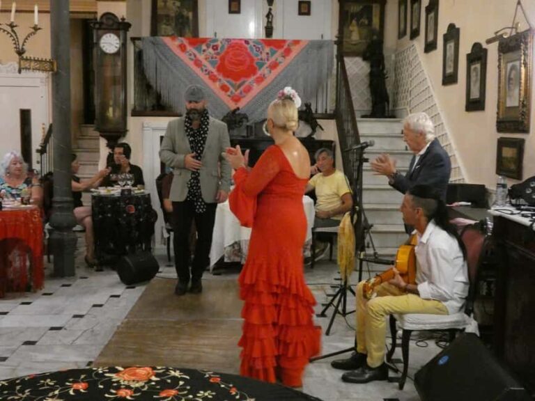 Exclusive Flamenco Night at El Jardín 1887: Art, Charm, and Family - Who Should Consider This Flamenco Night?