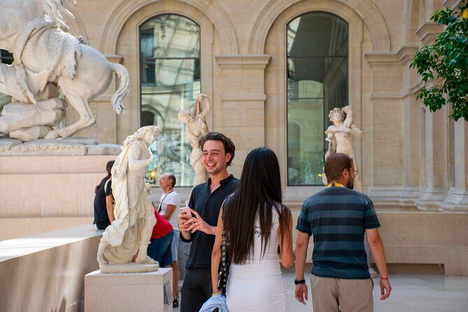 Exclusive Louvre Tour Private Guide & Hotel Pickup in Paris - Deep Dive into the Itinerary