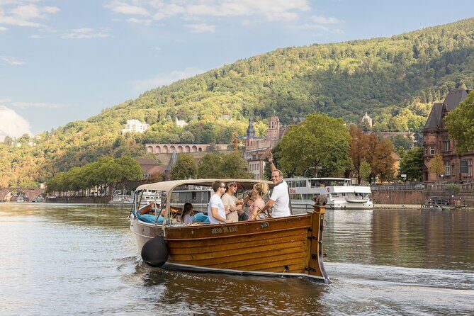 Exclusive private boat trip for couples in Heidelberg - Who Will Love This Tour?