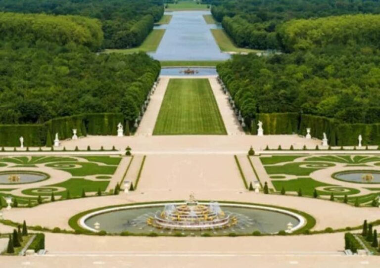 Excursion from Paris to Versailles Palace by Tootbus - The Practicalities: What You Need to Know