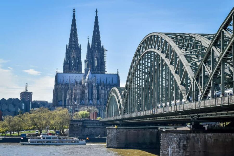 Excursion to Cologne and Aachen from Brussels - The Practical Aspects