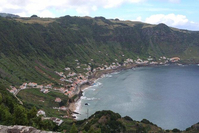 Excursions / Van Tours / Sightseeing - Who Is This Tour Best Suited For?