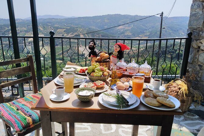 Experience Cretan Breakfast by locals - A Deeper Look at the Cretan Breakfast Experience