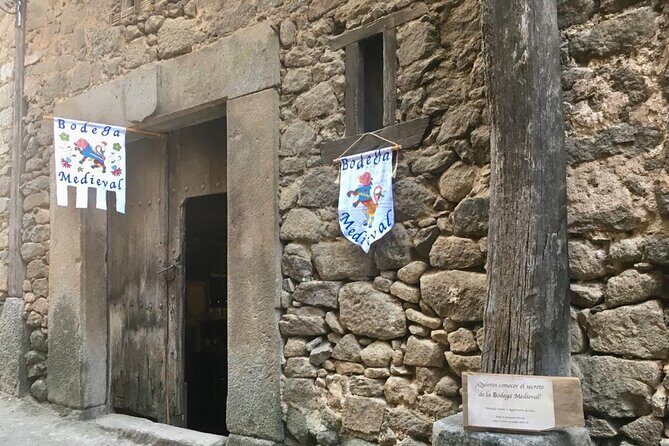 Experience with traditional winery tasting serrana s.XVI - The Itinerary and What to Expect