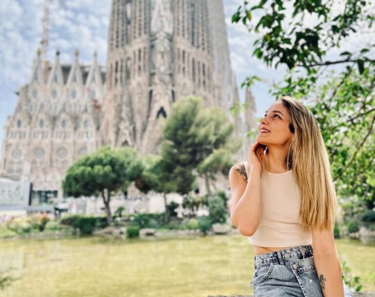 Explore Barcelona by Bike & Photo Shooting - What to Expect During the Tour