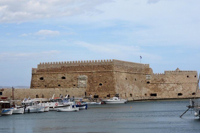 Explore on Foot the Historical City of Heraklion (Small-Group) - What the Reviews Say