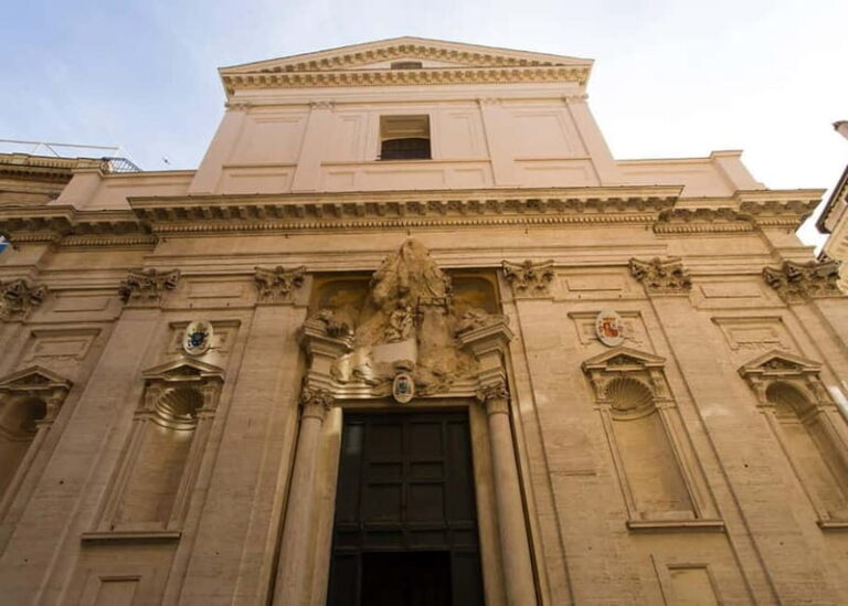 Explore Rome's Dark Past: Ghosts, Executions & Haunted Sites - Who Should Consider This Tour?