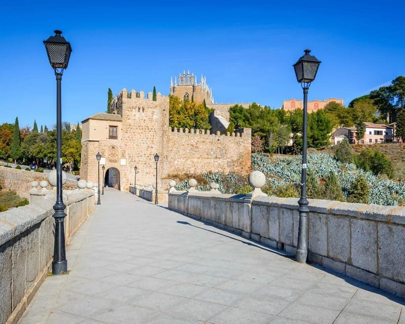 Explore Segovia, Toledo & Alcazar on Madrid Day Trip - What We Appreciate About This Tour