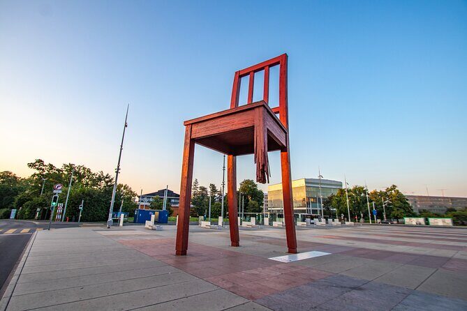 Explore the Instaworthy Spots of Geneva with a Local - The Good and the Not-So-Good