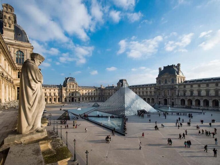 Explore the Secrets of the Louvre with the Mona Lisa Pass - Why This Tour Works