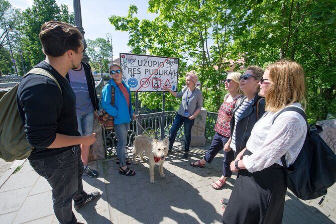 Explore Vilnius: Old Town and Uzupis Guided Walking Tour - A Closer Look at the Itinerary