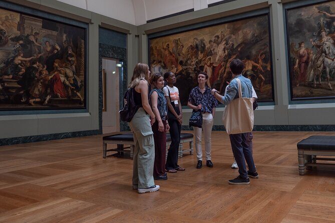 Fabuleux Guided Tour Through the Louvre Museum with Reserved Access - Group Size, Timing, and Logistics