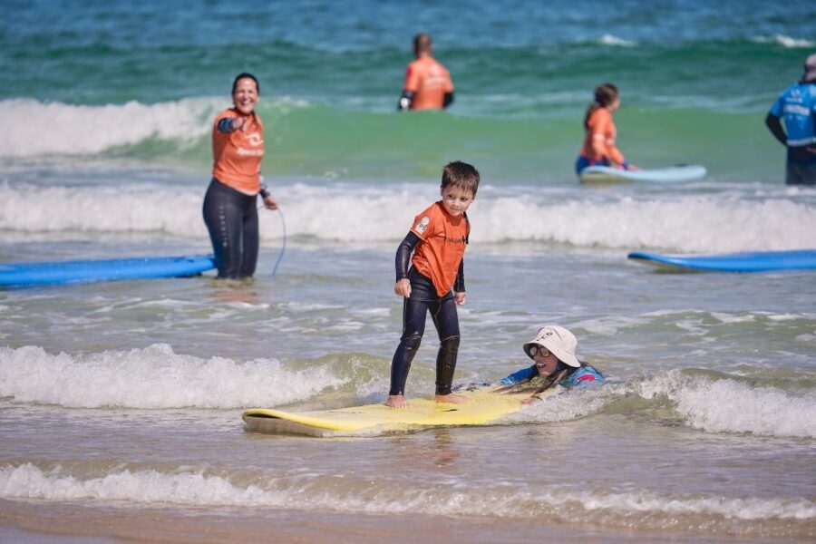 Family/children surf lesson - What Makes This Surf Lesson Stand Out